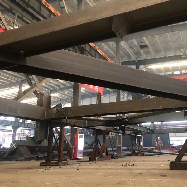 steel frame trusses